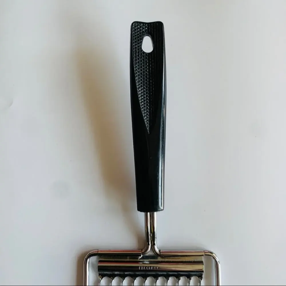 Vintage Ekco USA Tomato Slicer